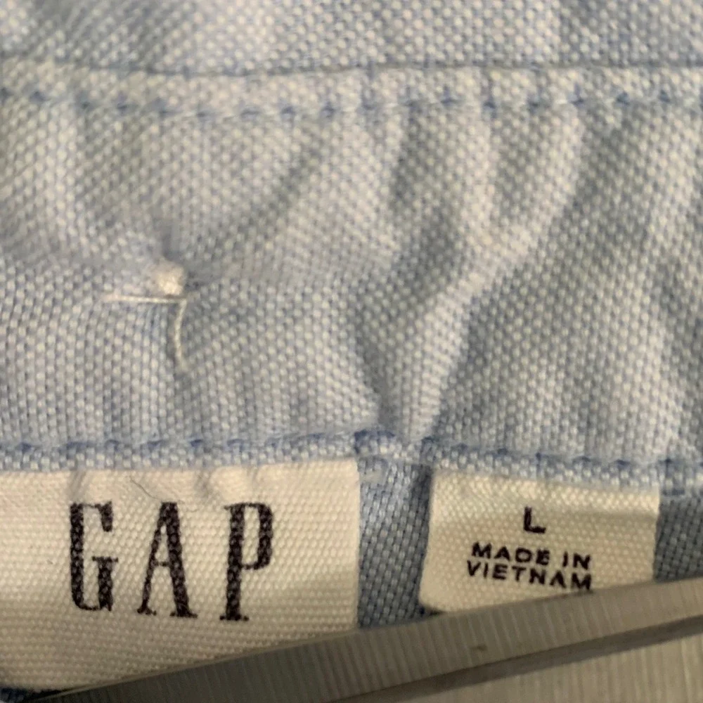 Gap Oxford Button Down Shirt Large Light Blue Long Sleeve Cotton Preppy Classic